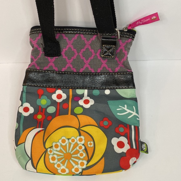 Lily Bloom Crossbody Bag. - Picture 4 of 9
